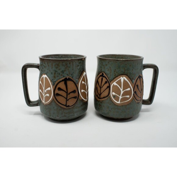 Pair Vintage Leaf Mug Japanese Stoneware Leaf Coffee Cup Japan redware - Picture 1 of 5
